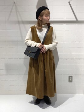 「Vネックワンピース」｜「アイテム（ハンチング/ベレー帽）」を使った、おゆいさん（レディース・150cm）の秋コーディネート