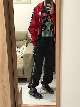 「アイテム（スタジャン）」を使った、Yu Shan Shenさん（メンズ・173cm・10代）の秋コーディネート