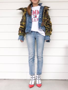 「TOMMY HILFIGER」｜「アイテム（その他アウター）」を使った、makikoさん（レディース・160cm）の秋コーディネート