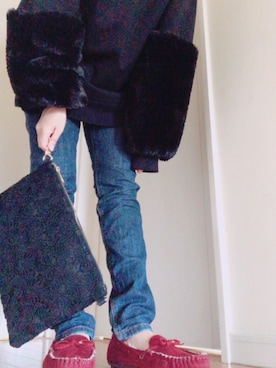 「coca（coca）（コカ）のアイテム（クラッチバッグ）」を使った、Tamicoさん（レディース・152cm）の冬コーディネート
