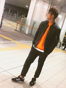 「Right-on（ライトオン）のアイテム（MA-1）」を使った、山崎 康生さん（メンズ・172cm）の冬コーディネート