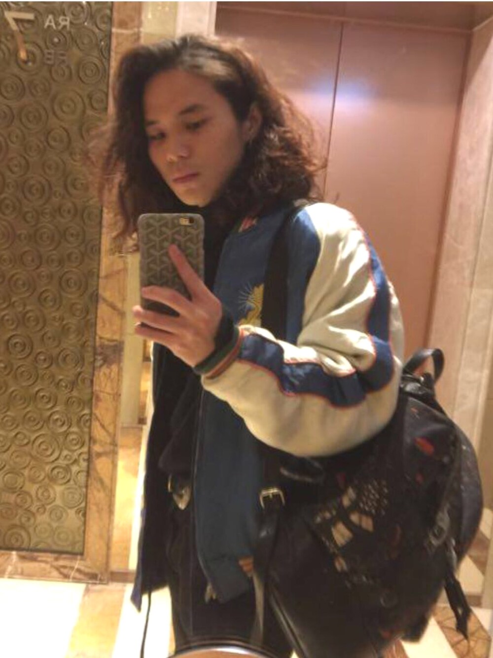 DRIES VAN NOTENのバックパック/リュックを使った人気ファッション