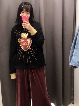 「UnlogicalPoemのアイテム（パーカー、ブラック系）」を使った、一头春之猪さん（レディース・170cm）の秋コーディネート