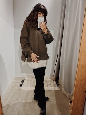 「アイテム（スウェット）」を使った、Kiyoraさん（レディース・160cm・10代）の秋コーディネート