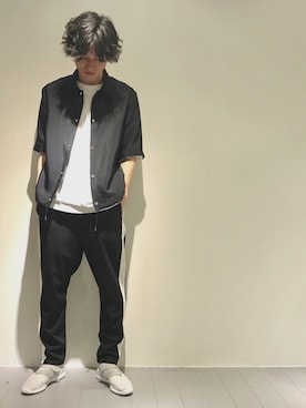 「lot holon（ロットホロン）のアイテム（その他パンツ）」を使った、r.kobata1204さん（メンズ・182cm）の夏コーディネート