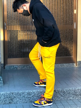 「オフホワイト」｜「アイテム（その他）」を使った、taka___0822さん（メンズ・183cm）の冬コーディネート