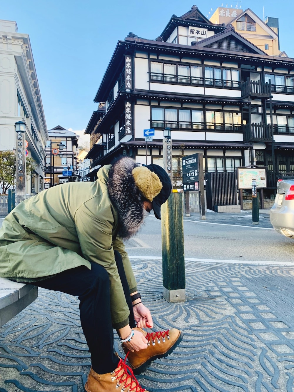 「おしゃれさんと繋がりたい、大人カジュアル、草津温泉、冬コーデ」｜「THE NORTH FACEのアイテム（帽子、ブラック系）」を使った、tazukikさん（メンズ・175cm）の冬コーディネートの1枚目の写真