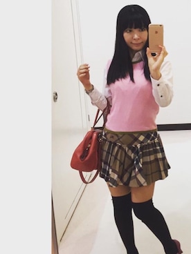 「TOCCA BEAUTY（トッカビューティー）のアイテム」を使った、菅野奈織美さん（レディース・156cm）の春コーディネート