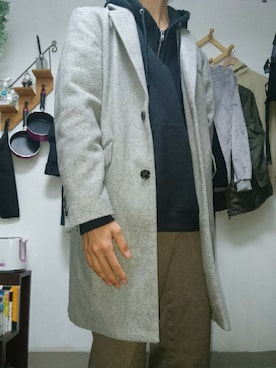 「SENSE OF PLACE by URBAN RESEARCH（センスオブプレイスバイアーバンリサーチ）のチェスターコート（チェスターコート、グレー系）」を使った、@山猫さん（メンズ・169cm）の冬コーディネート