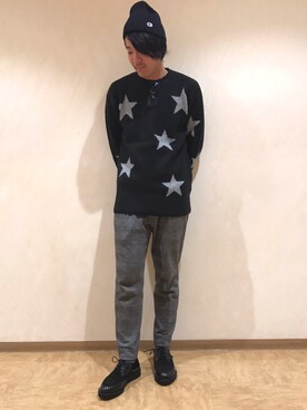 「柄×柄」｜「アイテム（スラックス）」を使った、tk.TAKEO KIKUCHI溝口丸井さん（メンズ・175cm）の秋コーディネート