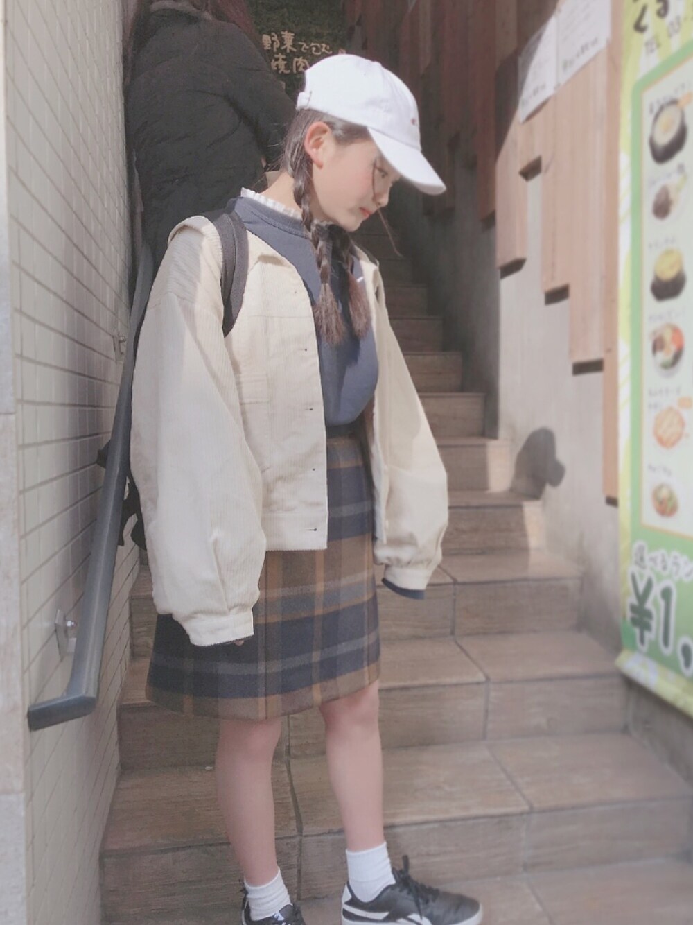 「カジュアルコーデ、w closet、Champion、NIKE、GU、reebok、コーデュロイ、Gジャン、スウェット、キャップ」｜「Championの∴WEGO/Champion LOWキャップ（キャップ、ホワイト系）」を使った、smile︎︎☺︎さん（レディース・151cm）の冬コーディネートの1枚目の写真