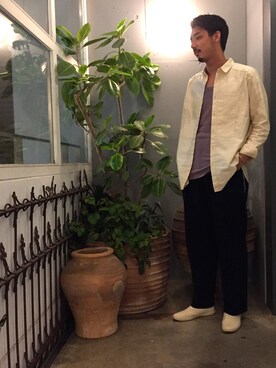 「PRAS（プラス）のアイテム（スリッポン）」を使った、野田崇太郎 GARDEN渋谷さん（メンズ・183cm）の夏コーディネート