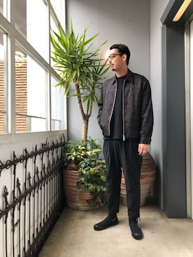 「PRAS（プラス）のアイテム（スリッポン）」を使った、野田崇太郎 GARDEN渋谷さん（メンズ・183cm）の春コーディネート