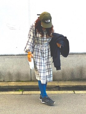 「GRL（グレイル）のアイテム（シャツワンピース、ホワイト系）」を使った、フルグラさん（レディース・160cm）の春コーディネート