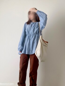 「GRL（グレイル）のアイテム（シャツ/ブラウス、ブルー系）」を使った、フルグラさん（レディース・160cm）の春コーディネート