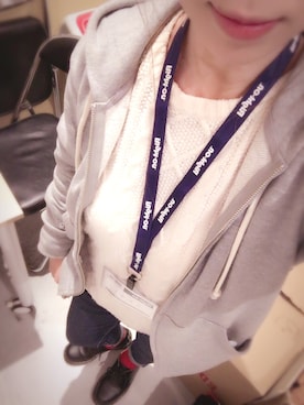 「お団子ヘアー」｜「アイテム（パーカー、グレー系）」を使った、 ✰みゆすけ✰ さん（レディース・150cm）の冬コーディネート