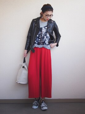 「花柄トップス」｜「アイテム（ジャケット/アウター）」を使った、MARIKOさん（レディース・168cm）の春コーディネート