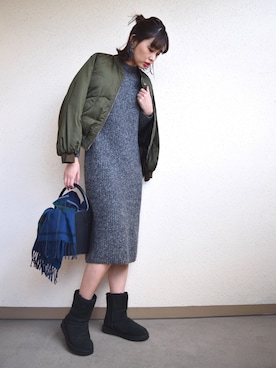 「チェックマフラー」｜「アイテム（ブルゾン）」を使った、MARIKOさん（レディース・168cm）の秋コーディネート