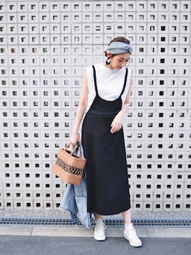 「Altered（オルタード）のアイテム」を使った、MARIKOさん（レディース・168cm）の春コーディネート