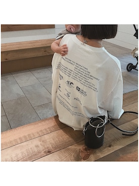 「バックロゴ」｜「アイテム（アクセサリー）」を使った、MARIKOさん（レディース・168cm）の秋コーディネート