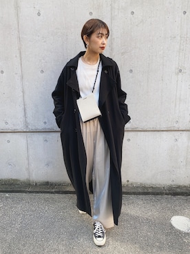 「LVEU.（ラブユ.）のアイテム（トレンチコート）」を使った、MARIKOさん（レディース・168cm）の春コーディネート