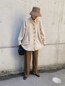 「ASTRAET（アストラット）のアイテム（アクセサリー）」を使った、MARIKOさん（レディース・168cm）の秋コーディネート