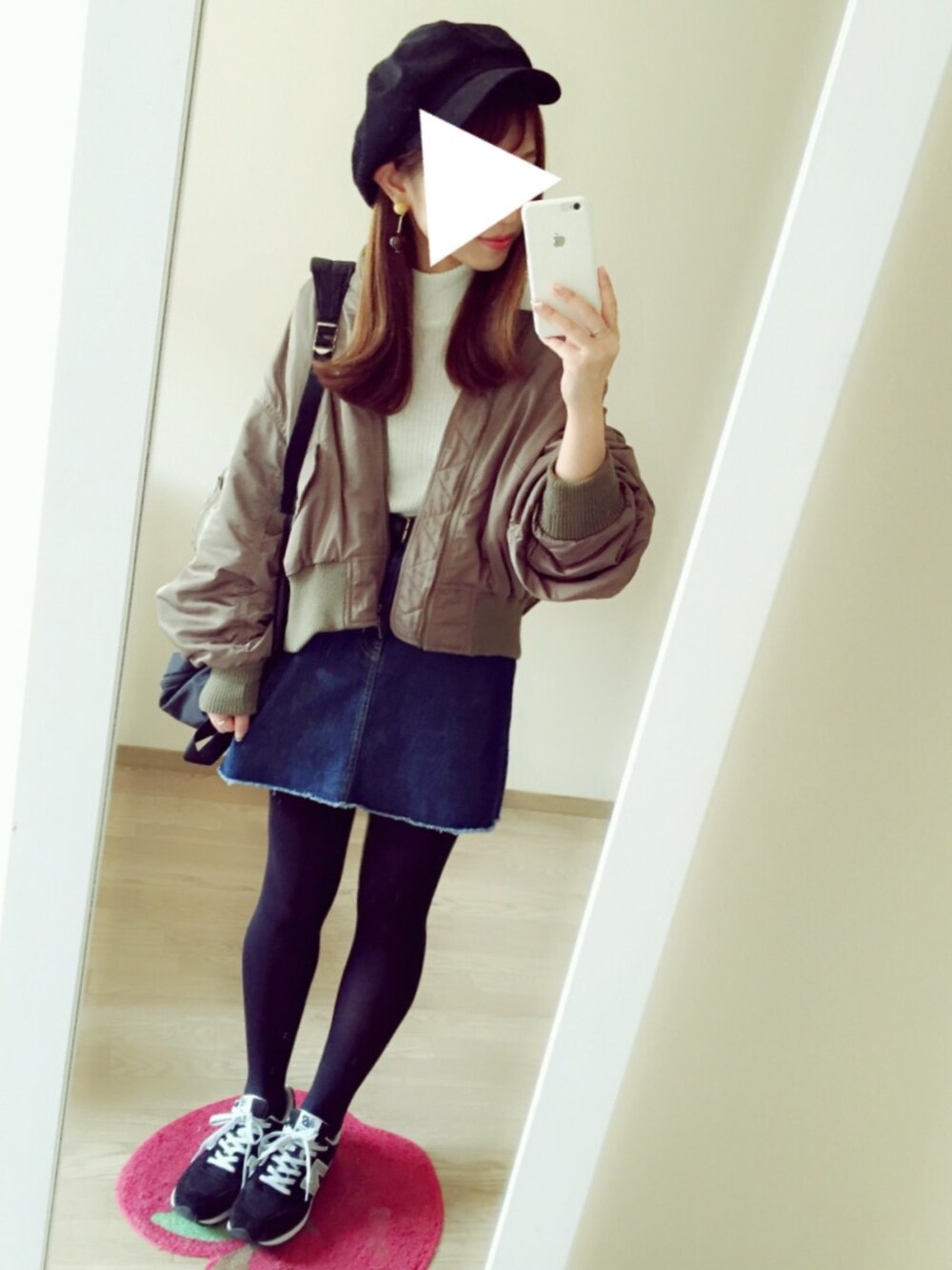 「カジュアル、MA-1、New Balance、キャスケット、カーキ」｜「Another EditionのショートMA-1（MA-1、グリーン系）」を使った、chocoさん（レディース・153cm）の冬コーディネートの1枚目の写真