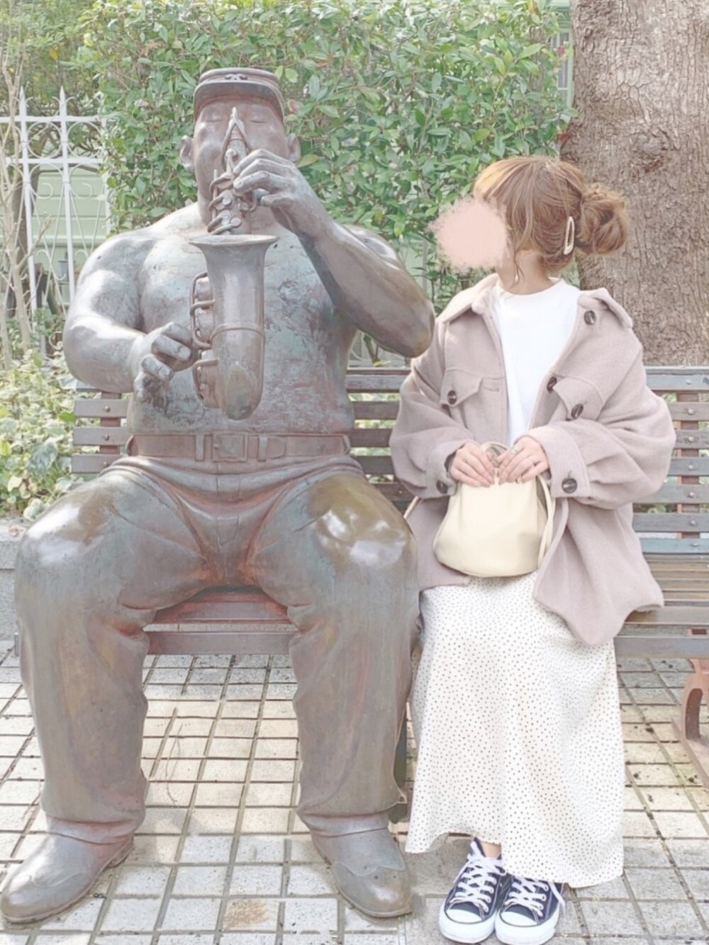「大人カジュアル、GU、プチプラ、CPOジャケット、ドット、ドットスカート、ベージュ、ベージュコーデ」｜「mysticのシャギーCPOジャケット（テーラードジャケット、ベージュ系）」を使った、chocoさん（レディース・153cm）の冬コーディネートの1枚目の写真