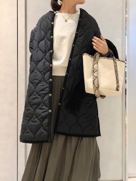「スウェットスカート」｜「アイテム（ノーカラージャケット）」を使った、こうじさん（レディース・160cm）の冬コーディネート