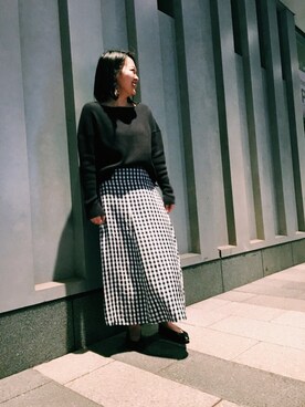 Sakurako Sawadaさんの「ギンガムチェックマーメイドスカート」を使ったコーディネート