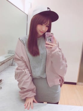 「GYDA（ジェイダ）のアイテム（MA-1）」を使った、しほみさん（レディース・163cm）の春コーディネート