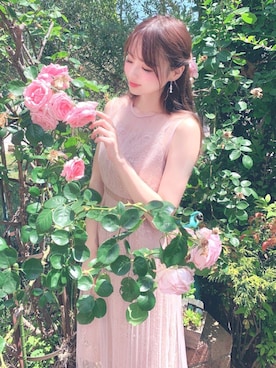 「アイテム（ドレス、ピンク系）」を使った、しほみさん（レディース・163cm）の秋コーディネート