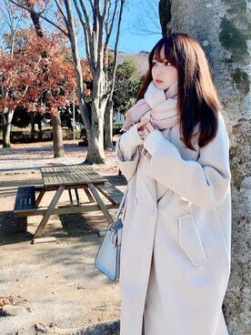 「白コート」｜「アイテム（チェスターコート）」を使った、しほみさん（レディース・163cm）の冬コーディネート