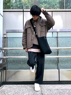 「YON（ヨン）のアイテム」を使った、きょうすけさん（メンズ・175cm）の冬コーディネート