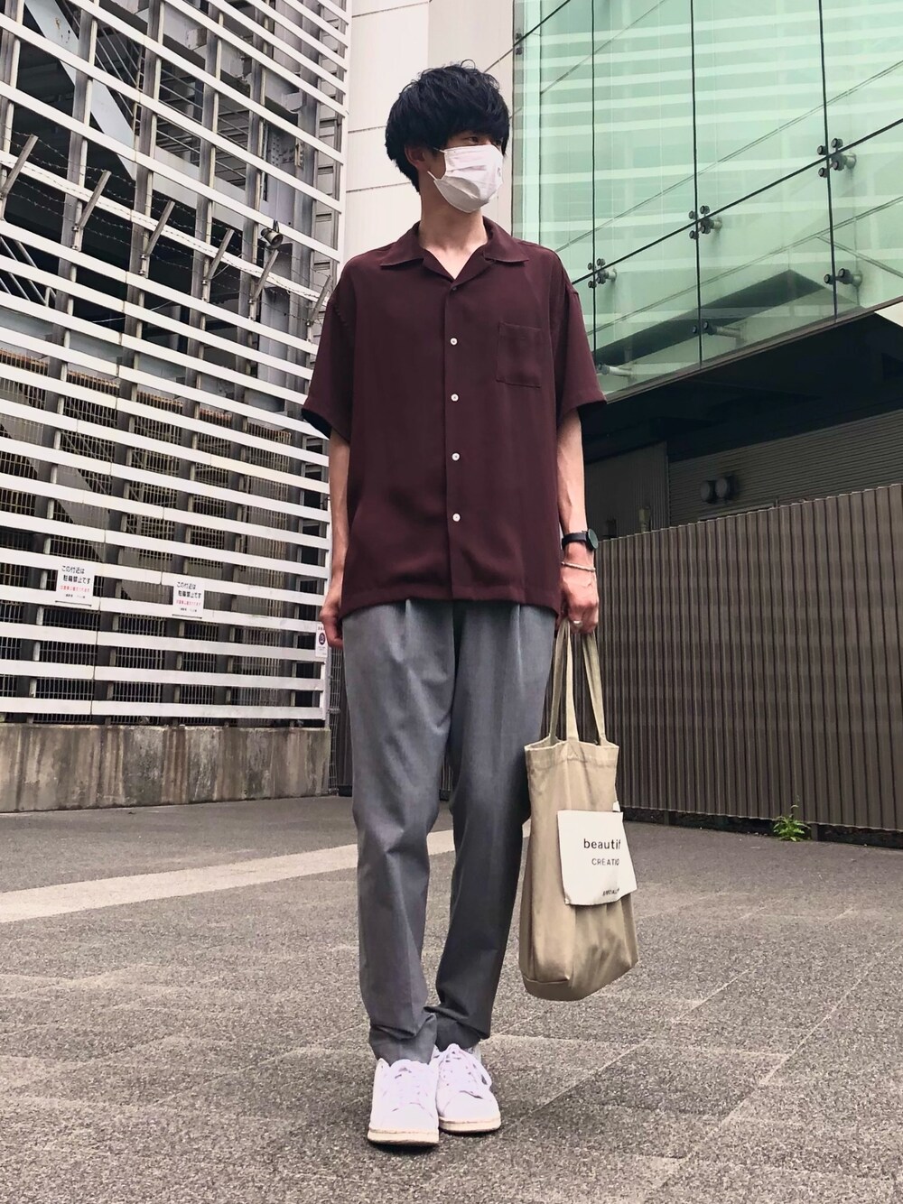 きょうすけさんの「サテンオープンカラーシャツ（UNITED TOKYO）」を使ったコーディネート