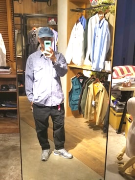 「BEN DAVIS（ベンデイビス）のアイテム（パンツ）」を使った、iuriurさん（メンズ・175cm）の春コーディネート