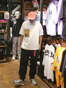 「ポケットＴシャツ」｜「アイテム（トップス）」を使った、iuriurさん（メンズ・175cm）の夏コーディネート