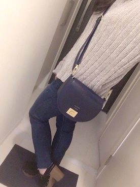 「GU（ジーユー）のアイテム（ニット/セーター、グレー系）」を使った、A-rinさん（レディース・152cm）の秋コーディネート