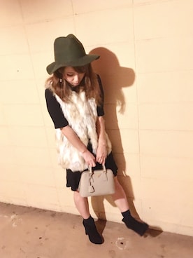「プラダ」｜「アイテム（ブーティ）」を使った、mさん（レディース・151cm）の秋コーディネート