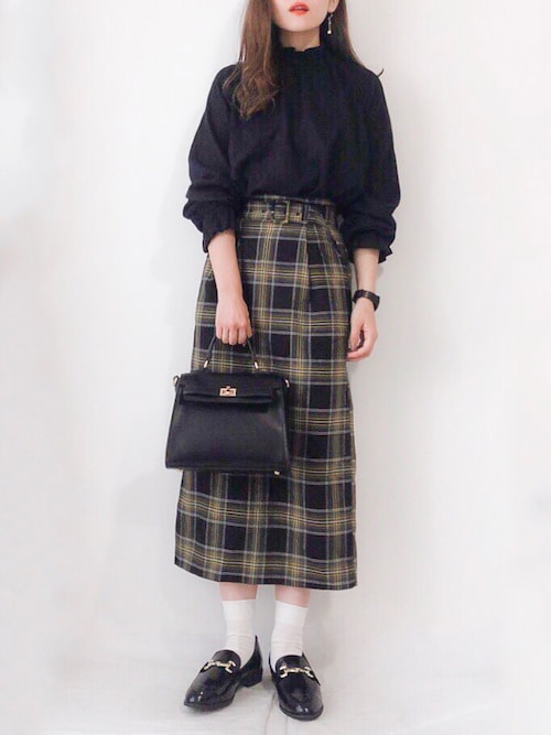 21年の白シャツコーデ23選 きちんと大人顔にカジュアルすぎない 抜け感がポイント Unisize ユニサイズ