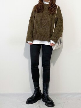 「UNIQLO（ユニクロ）のWOMEN ウルトラストレッチジーンズA（デニムパンツ）」を使った、かほこ。さん（レディース・162cm）の冬コーディネート