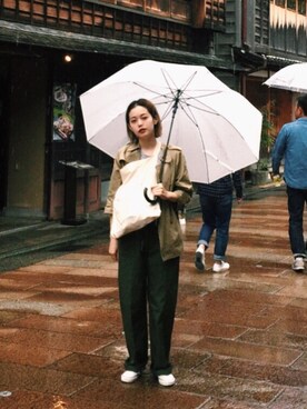 カーゴパンツを使った 傘 の人気ファッションコーディネート Wear