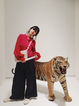 「mame」｜「アイテム（スウェット）」を使った、青柳 文子さん（レディース・162cm）の冬コーディネート