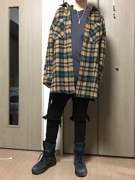 「Yeezy（イージー）のアイテム（ブーツ）」を使った、Y.Sさん（メンズ・180cm）の春コーディネート