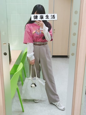 「ロングヘア」｜「アイテム（スラックス）」を使った、年金さん（レディース・155cm）の秋コーディネート