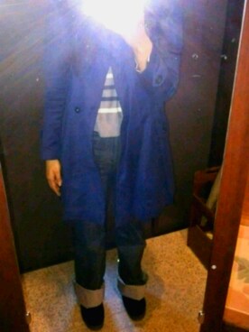 「earth music&ecology（アースミュージックアンドエコロジー）のアイテム（スリッポン、ブラック系）」を使った、sayさん（レディース・164cm）の春コーディネート