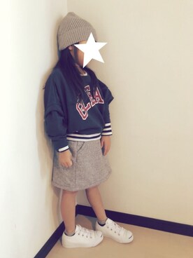 「アイテム（スカート）」を使った、yarsさん（キッズ・110cm）の冬コーディネート