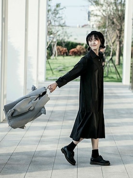 「アイテム（バックパック/リュック、グレー系）」を使った、ORIBAGU－折り紙バッグ－さん（レディース・165cm）の秋コーディネート