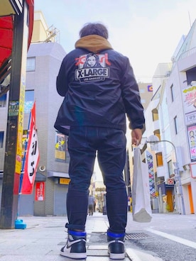 「エアジョーダン」｜「アイテム（ナイロンジャケット）」を使った、たつろーさん（メンズ・170cm）の冬コーディネート