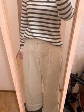 「E hyphen world gallery（イーハイフンワールドギャラリー）のアイテム（ニット/セーター、ホワイト系）」を使った、mayuさん（レディース・156cm）の冬コーディネート
